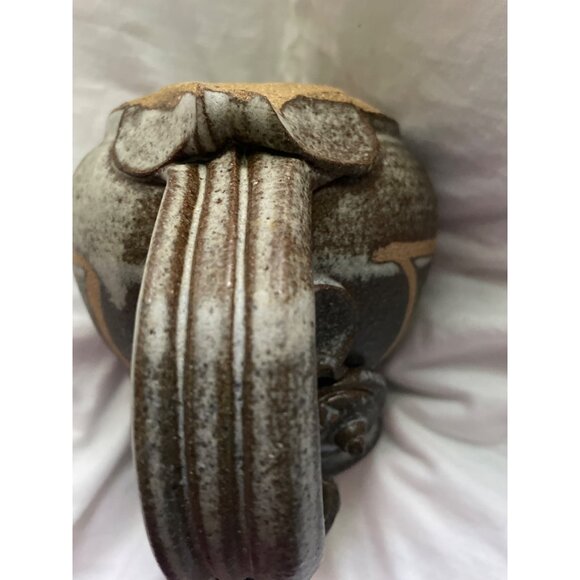 Handcrafted Vintage Stoneware Mug With Lid & Swirl Design - Picture 14 of 16